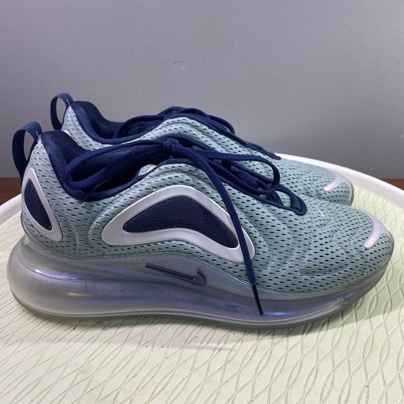 Nike Air Max Women\'s sneakers 720 AR9293 Metallic Silver/Midnight Navy‎ 8.5 EUC